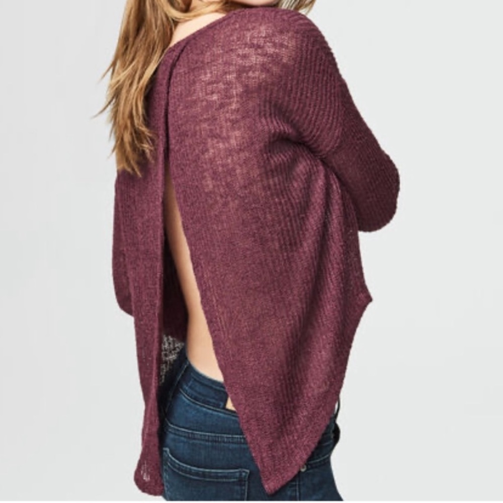 Aeropostale Solid Cross-Back Sweater 🧶